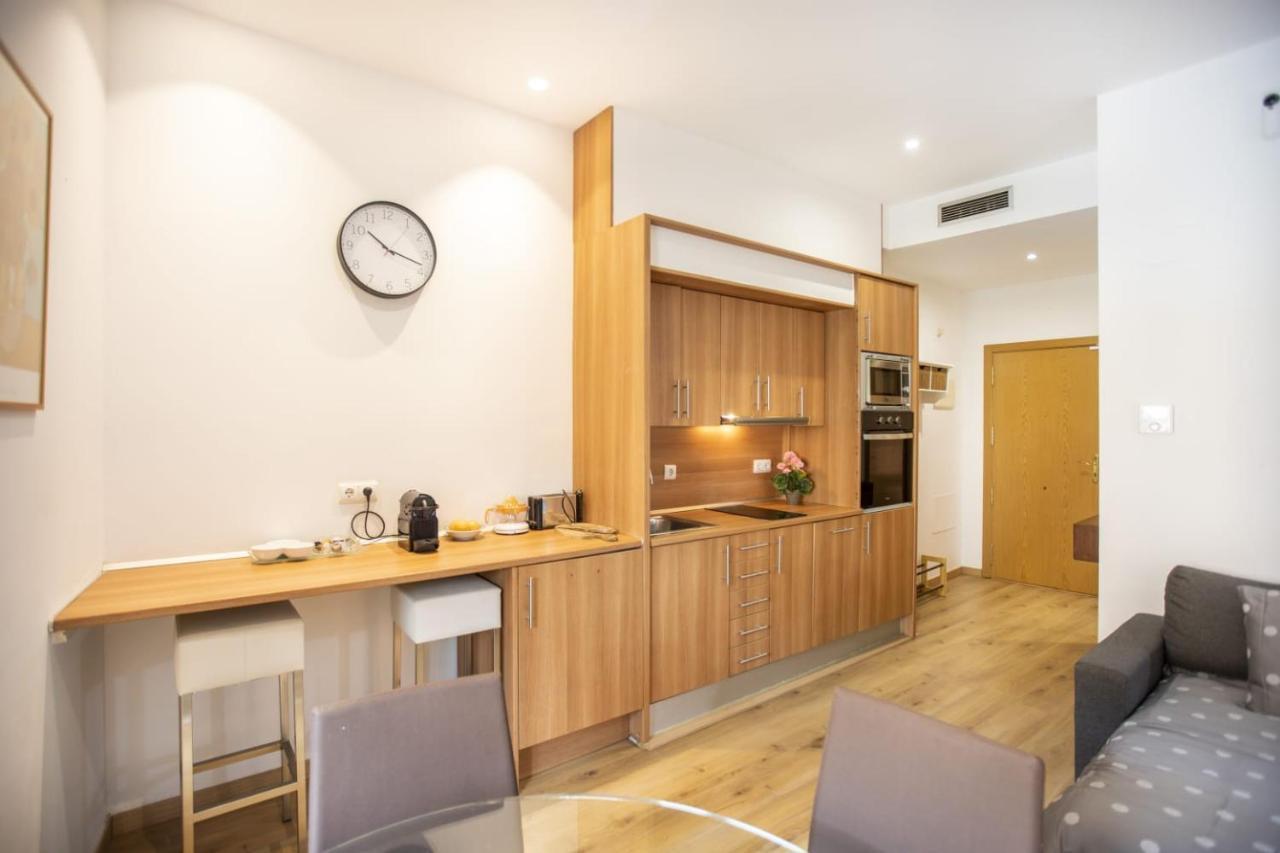 Apartament Al Cor Del Barri Vell De Girona Exterior foto