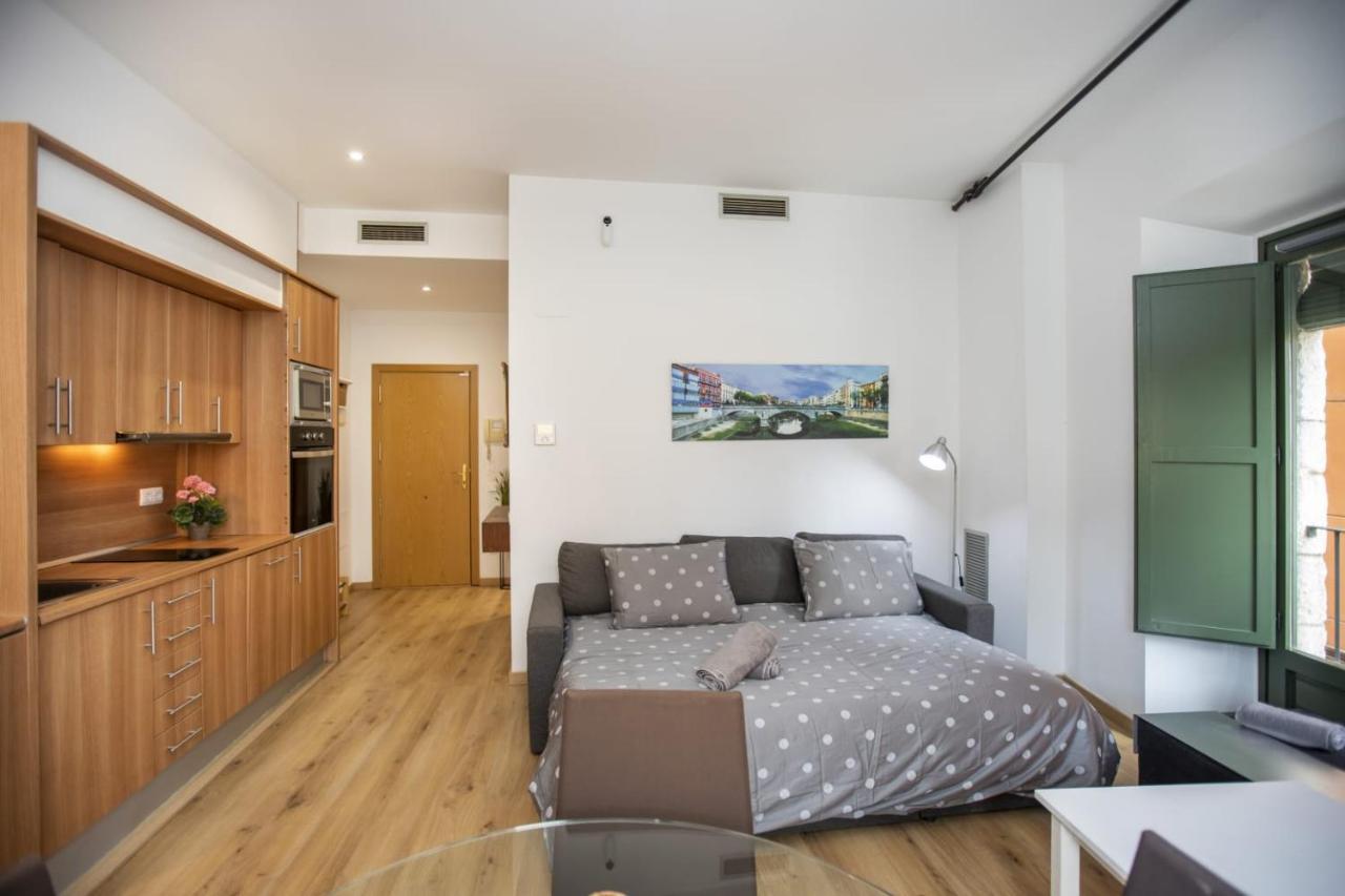 Apartament Al Cor Del Barri Vell De Girona Exterior foto